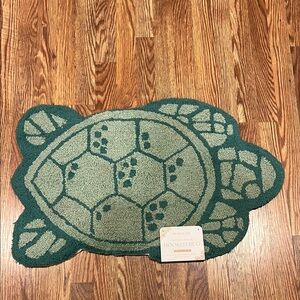 New green turtle shaped rug
